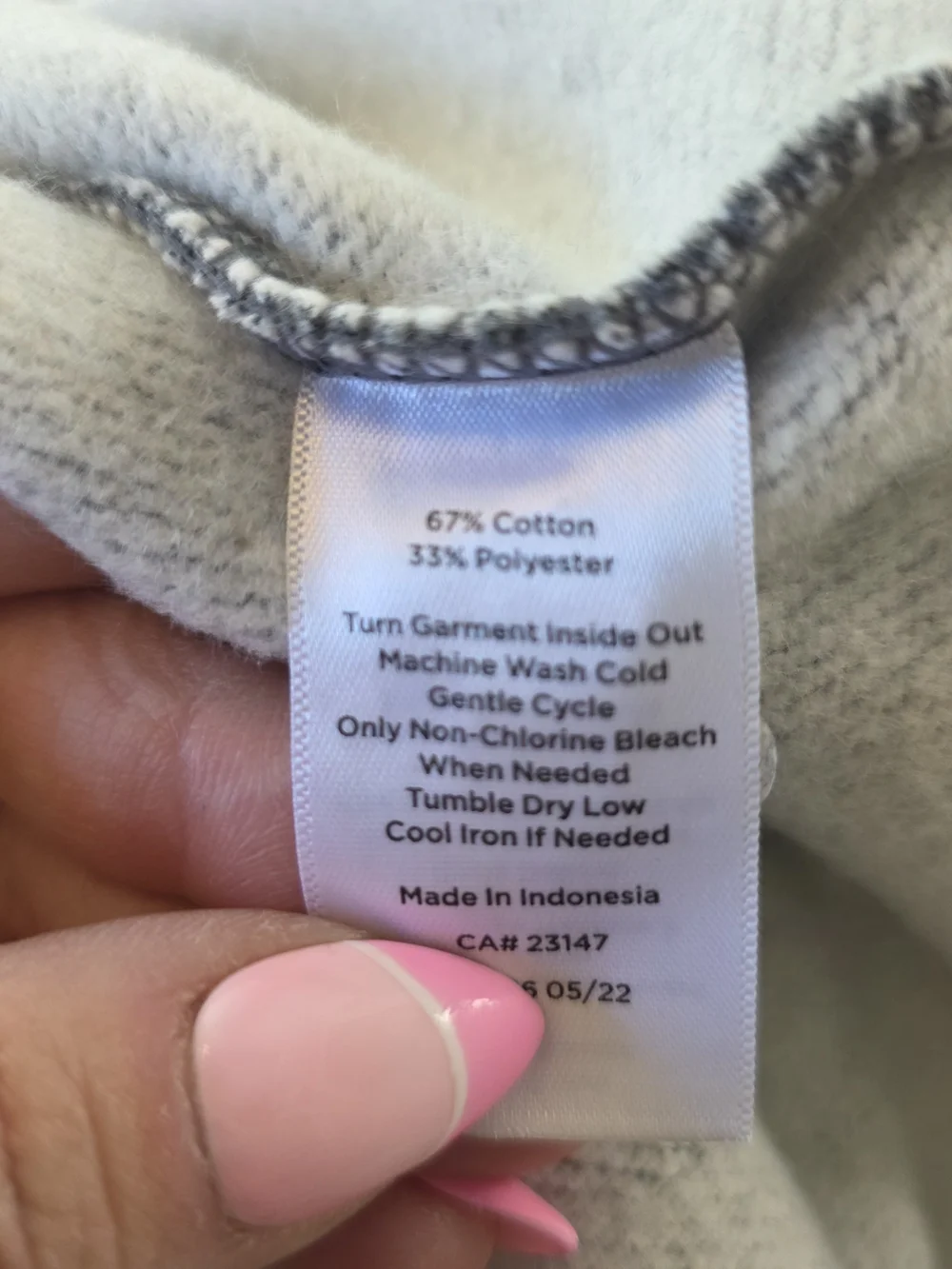 T By Talbots Cozy Colorblock Pullover Fleece Sweatshirt Ivory, Black & Gray 2Xp
